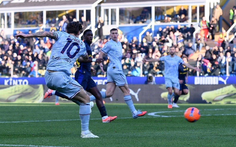 Parma - Udinese (0-2): Udinese Trừng Phạt Parma Không Thương Tiếc.