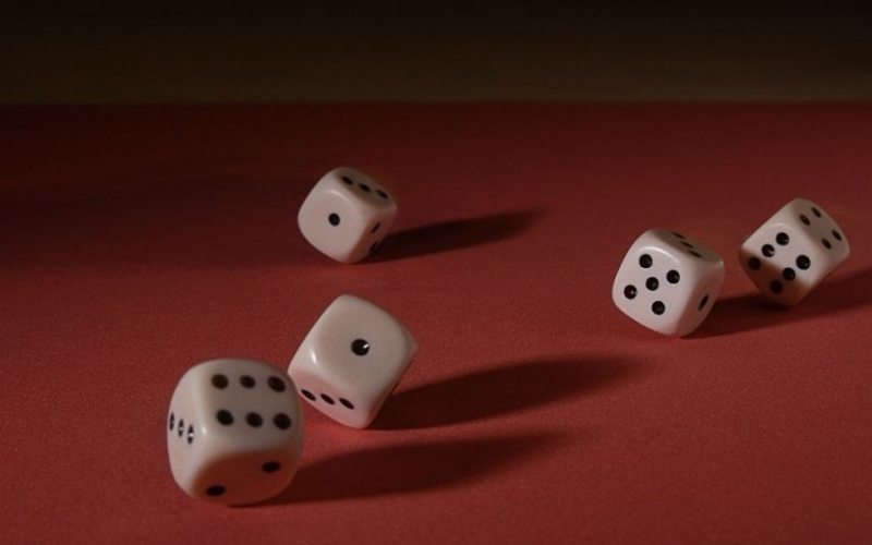 Cách tính xác suất thắng trong các trò chơi may rủi