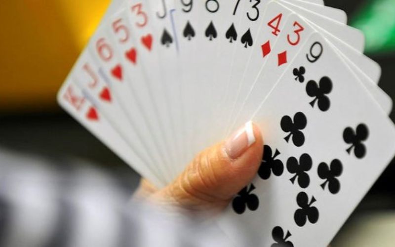 Chiến thuật tâm lý giúp người mới "tố giả" thành công